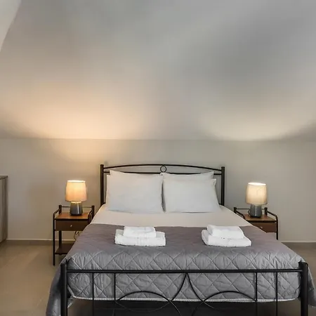 Fidias * Argostoli (Kefalonia)